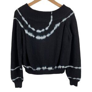 Gilded Intent Womens Size Medium Black &amp; White Cropped Long Sleeve Sweater